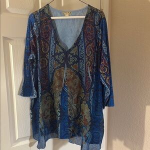 Blue Graphic 3/4 Sleeve Tunic
